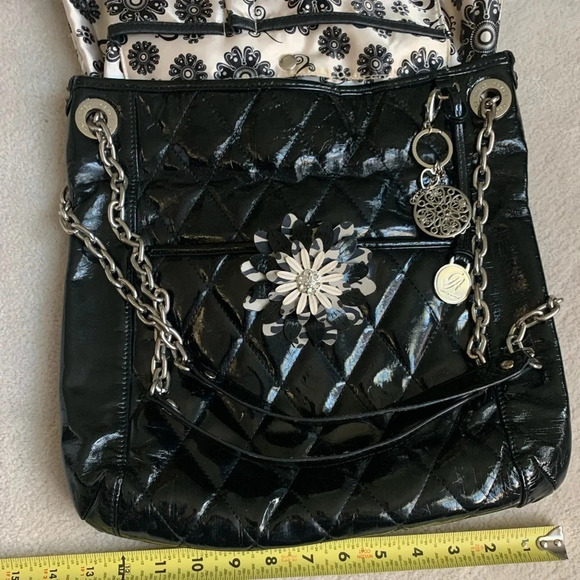 GRACE Handbag Adele Zebra Floral Bag in black - Picture 8 of 16